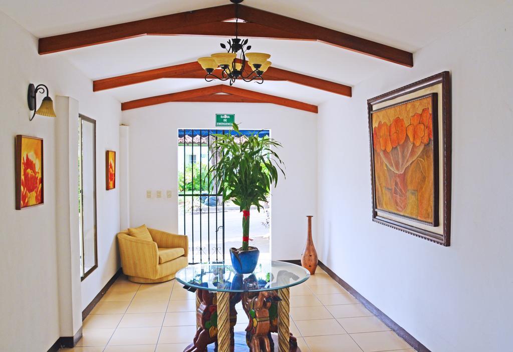 Hotel Angel Azul Managua Esterno foto